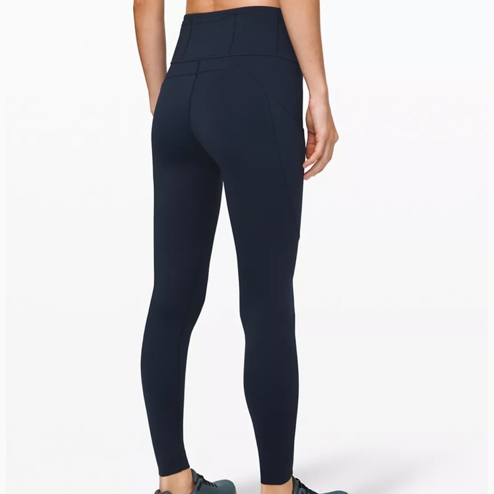 Lululemon Fast and Free High-Rise Tight 28”. Size 4